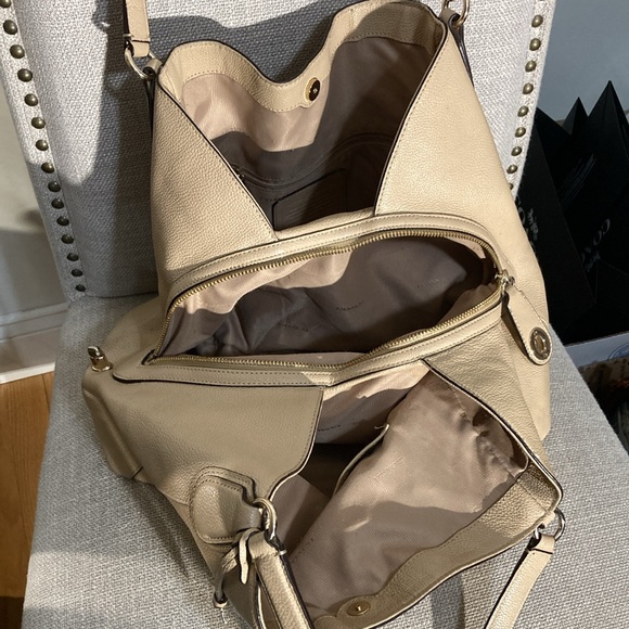 Coach Edie Crème shoulder bag - Picture 7 of 12